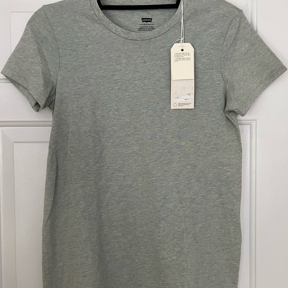 Levi's Heather Gray Tee